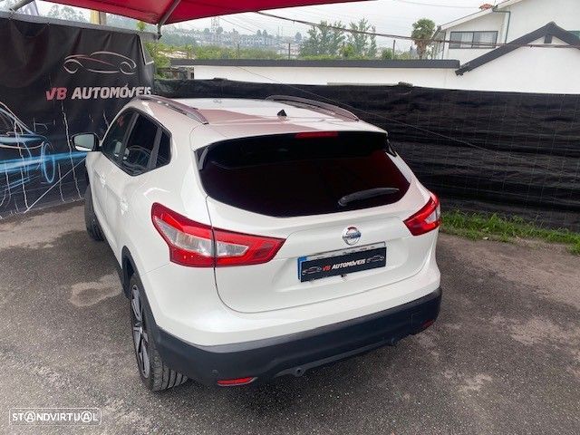 Nissan Qashqai 1.5 dCi Tekna - 16