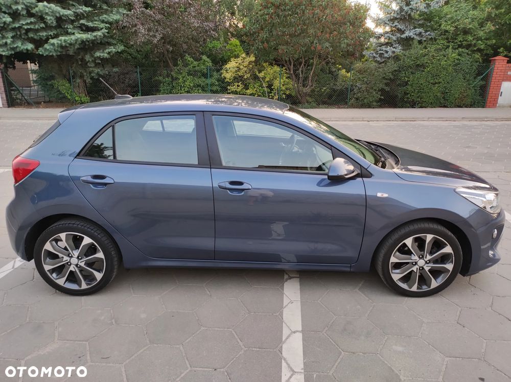 Kia Rio - 13
