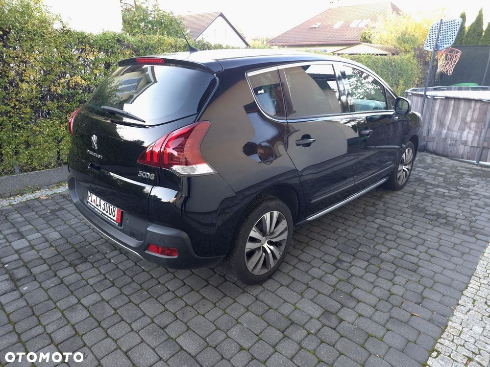 Peugeot 3008 2.0 HDi Allure - 3