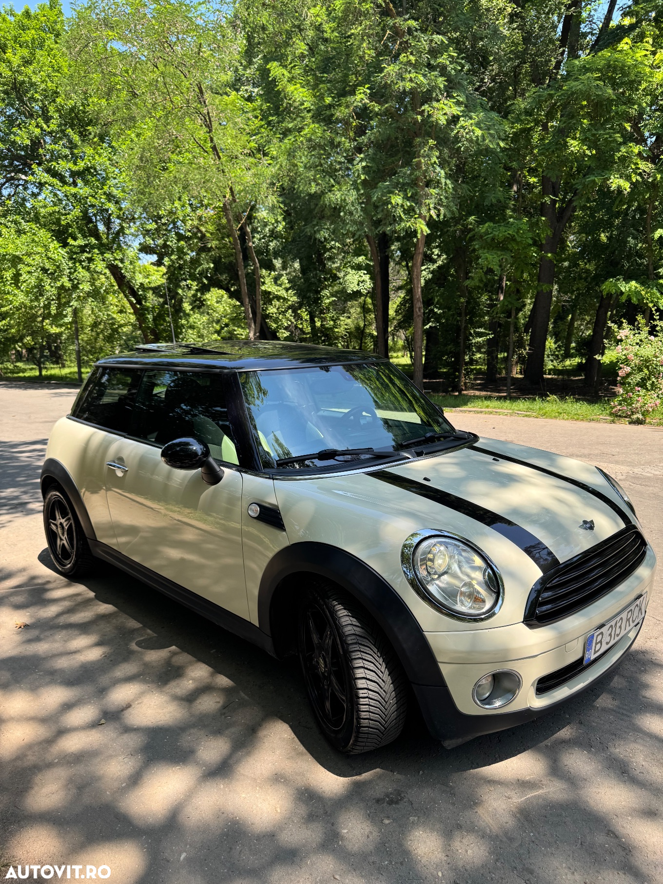 Mini Cooper - 2