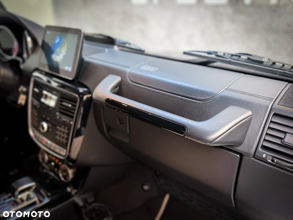 Mercedes-Benz Klasa G AMG 63 AMG SPEEDSHIFT 7G-TRONIC - 20