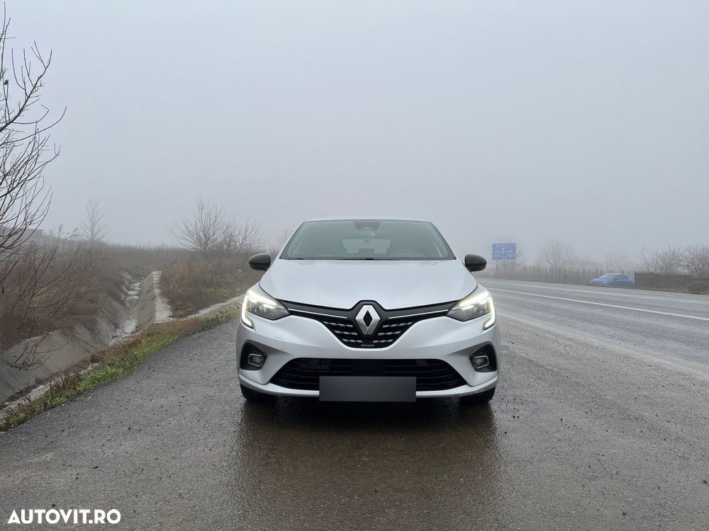 Renault Clio - 1