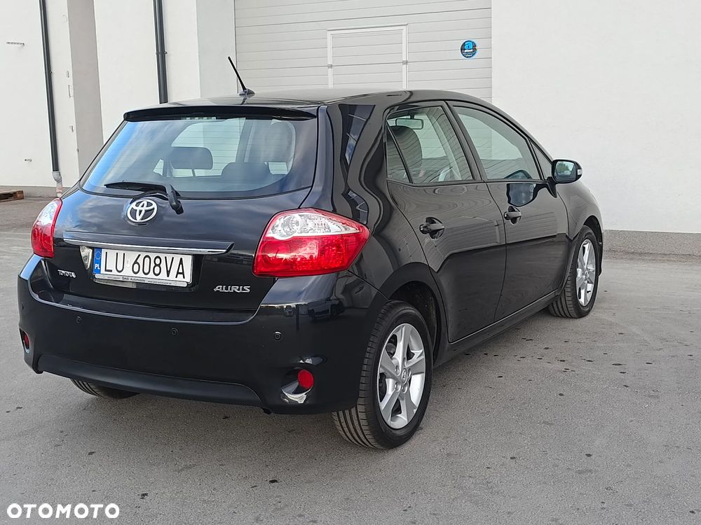 Toyota Auris 1.6 Life+ - 4