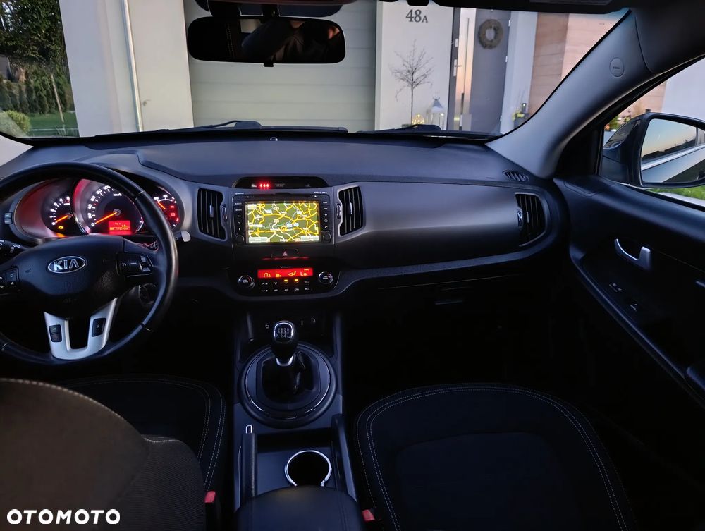 Kia Sportage 2.0 CRDI 4WD Fifa World Cup Edition - 9