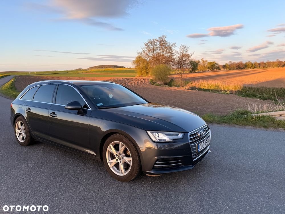Audi A4 Avant 2.0 TDI ultra design - 5