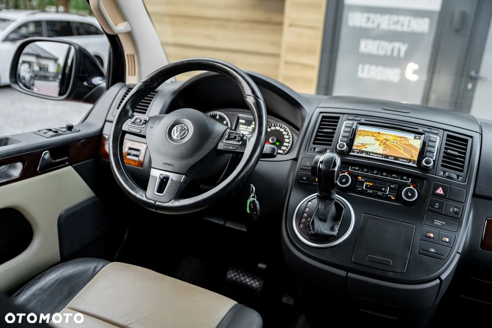 Volkswagen Transporter Multivan DSG BMT Highline - 38