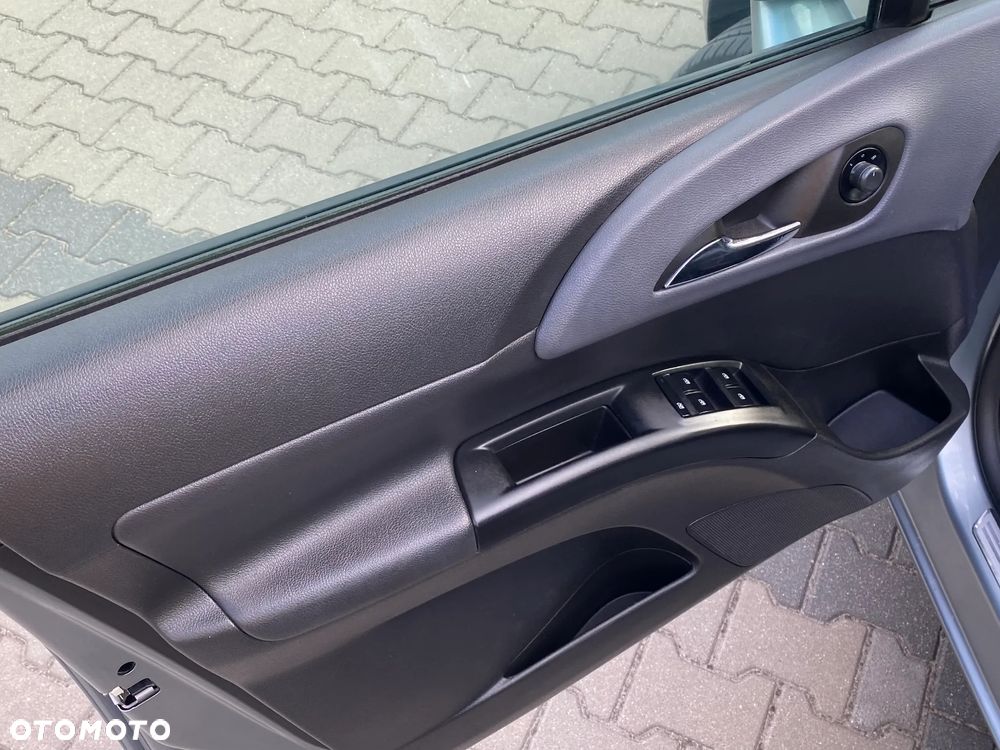 Opel Meriva 1.4 Design Edition - 20