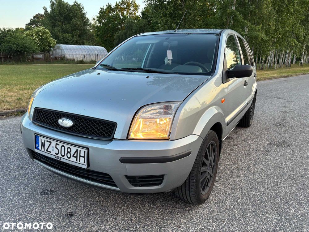 Ford Inny - 1