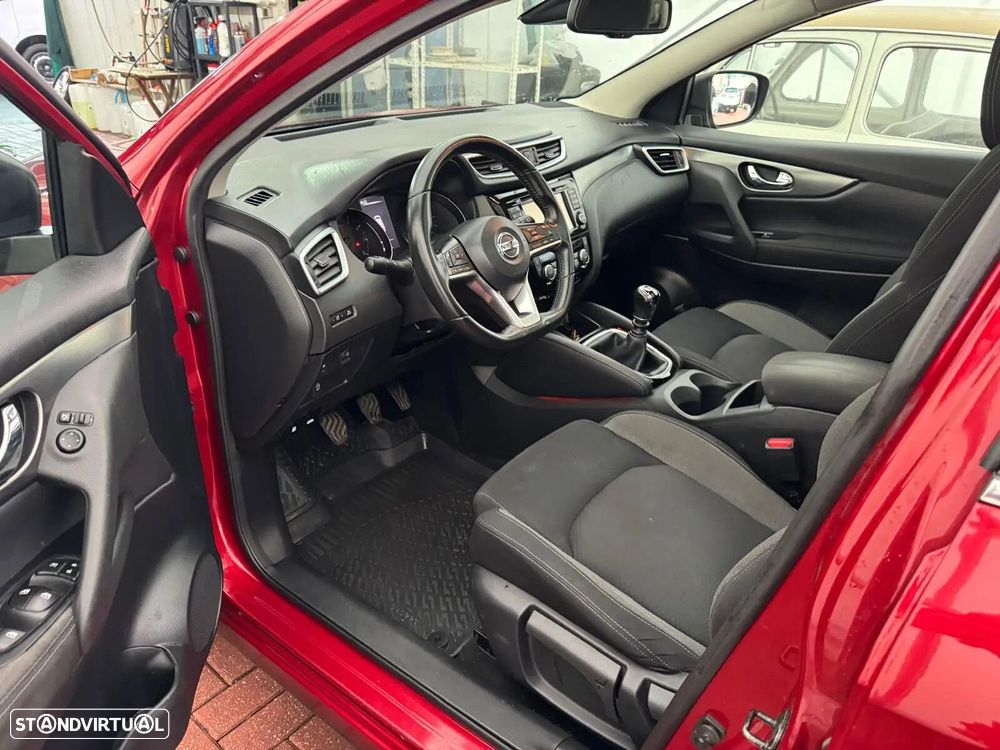 Nissan Qashqai 1.2 DIG-T N-Connecta - 16