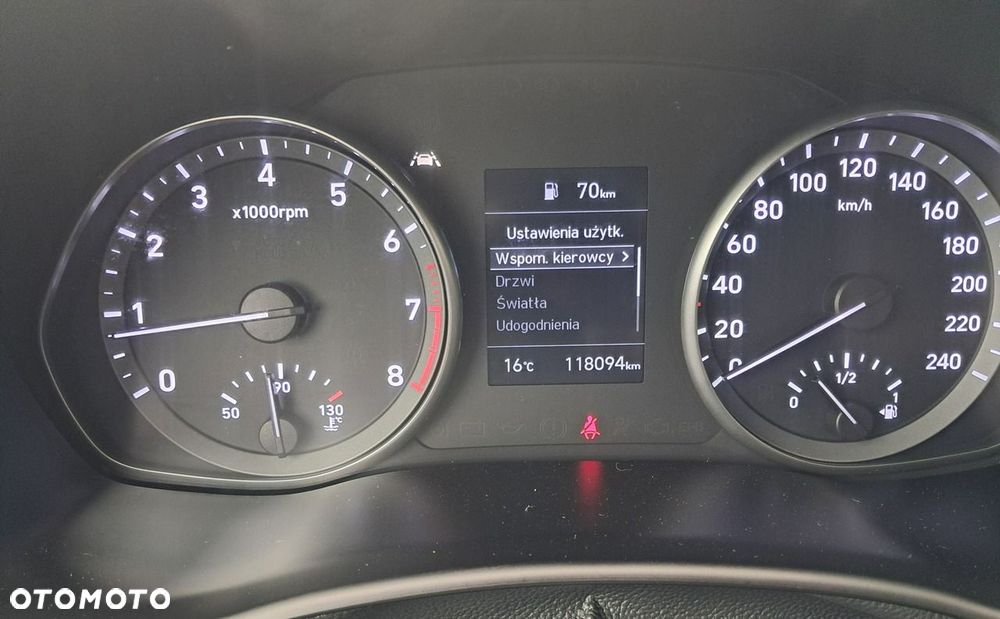 Hyundai i30 - 16