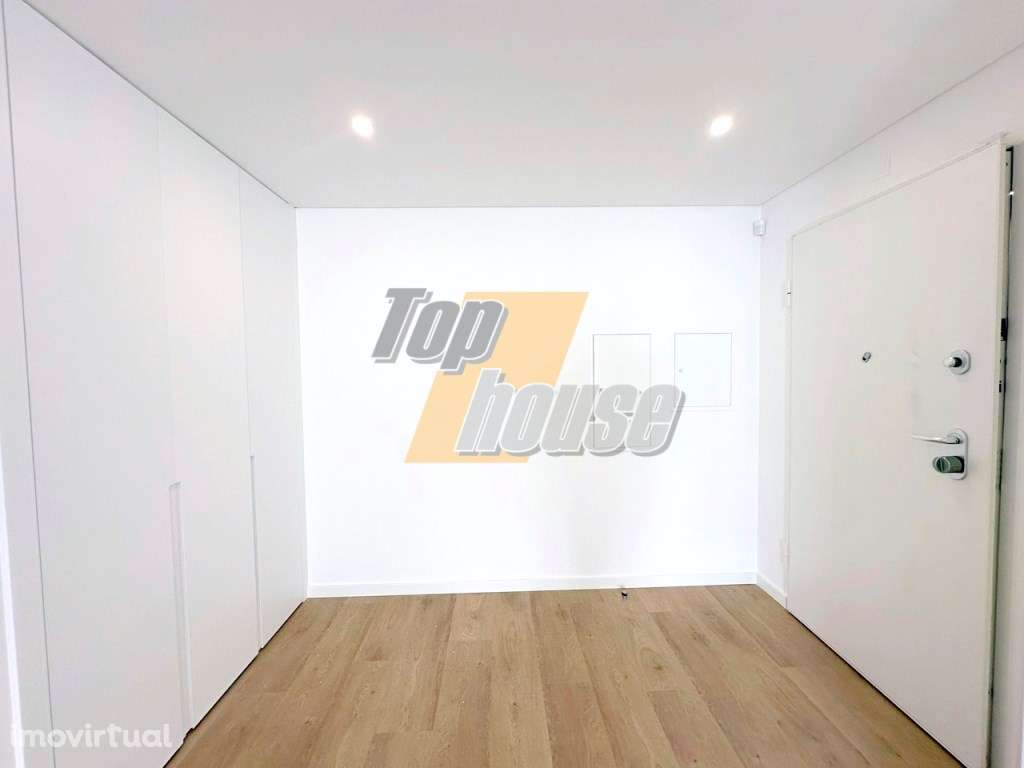 Apartamento T2 Novo Parqueamento e Arrecadação - Costa de Caparica - Grande imagem: 5/17