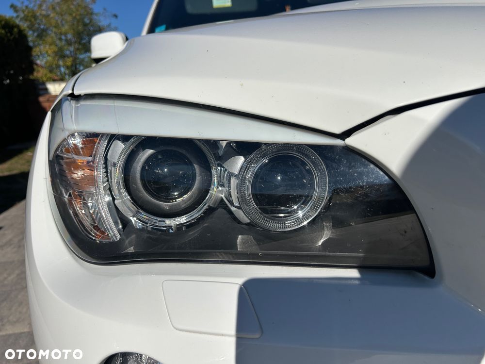 BMW X1 - 16