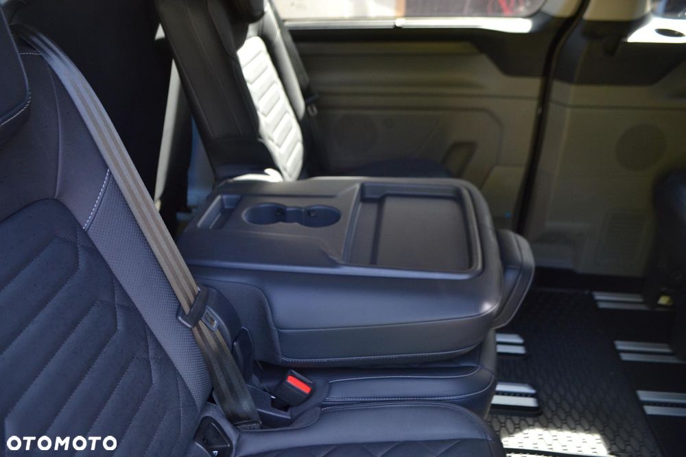 Ford Tourneo Custom L2H1 VA Autm Titanium - 27