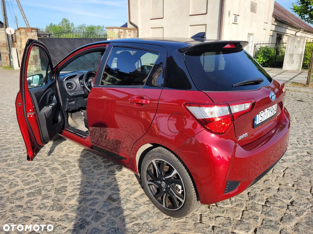 Toyota Yaris - 11