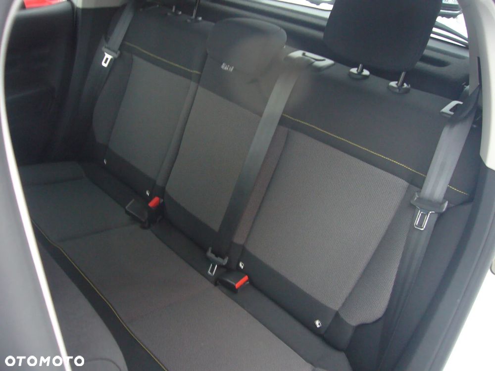 Citroën C3 1.2 PureTech Feel - 14