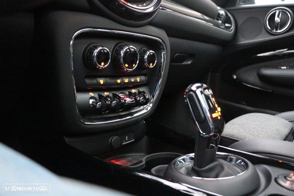 MINI Clubman Cooper Premium Final Edition Auto - 27