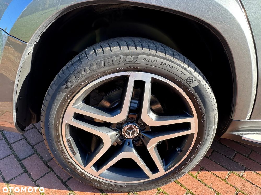 Mercedes-Benz GLS 350 d 4-Matic - 14