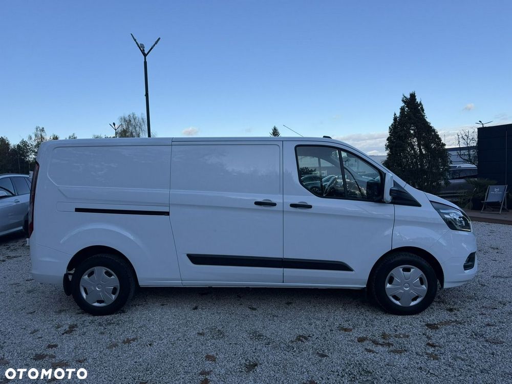 Ford Transit Custom - 8