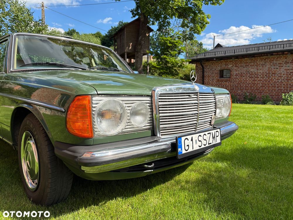 Mercedes-Benz W123 - 7