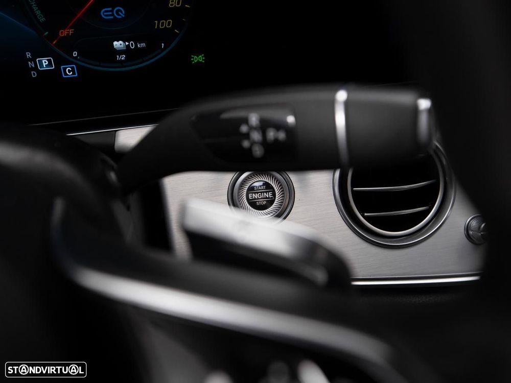Mercedes-Benz E 300 de 4Matic 9G-TRONIC Avantgarde - 22
