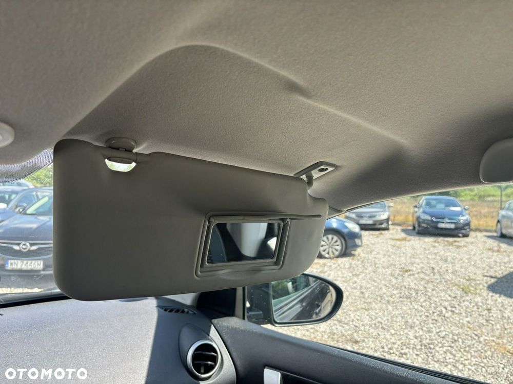 Nissan Qashqai - 28