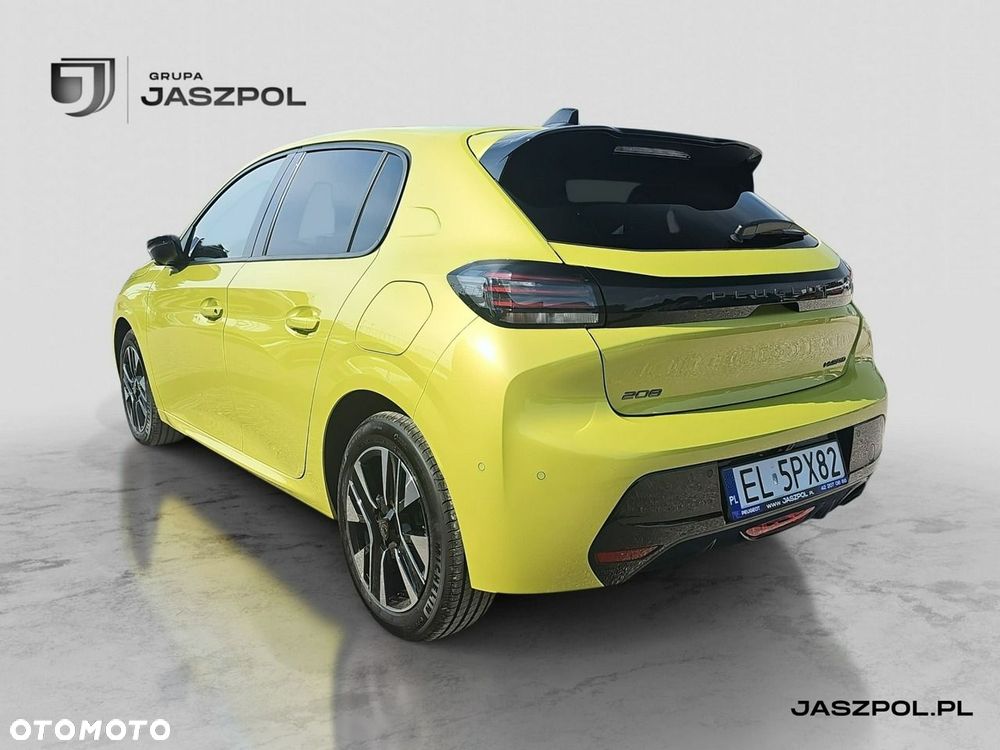 Peugeot 208 - 7