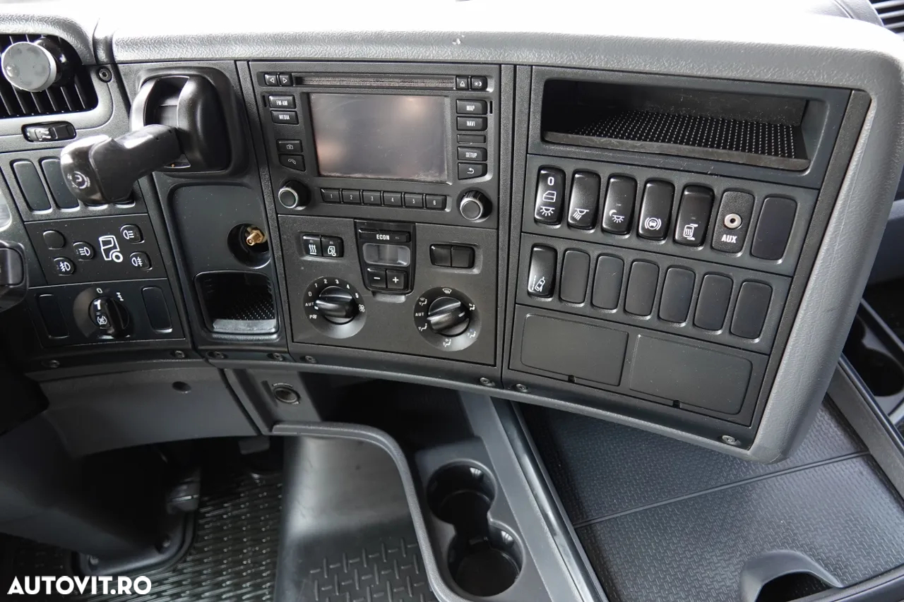 Scania R 410 / HIDRAULICĂ / RETARDER / CROWN EDITION / LOW CABIN / DUPĂ CONTRACTUL DE SERVICE / IMPORTAT - 29