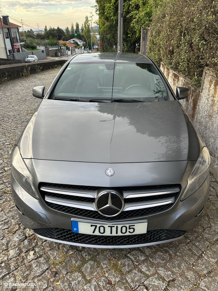 Mercedes-Benz A 180