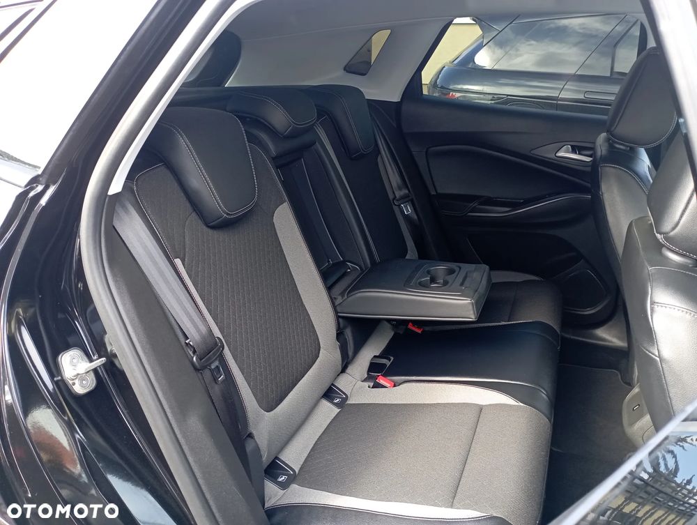 Opel Grandland X 1.6 T Elegance Business Pack S&S - 10