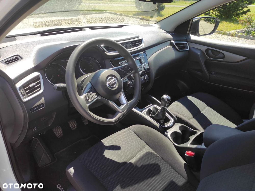 Nissan Qashqai 1.2 DIG-T Visia EU6 - 19