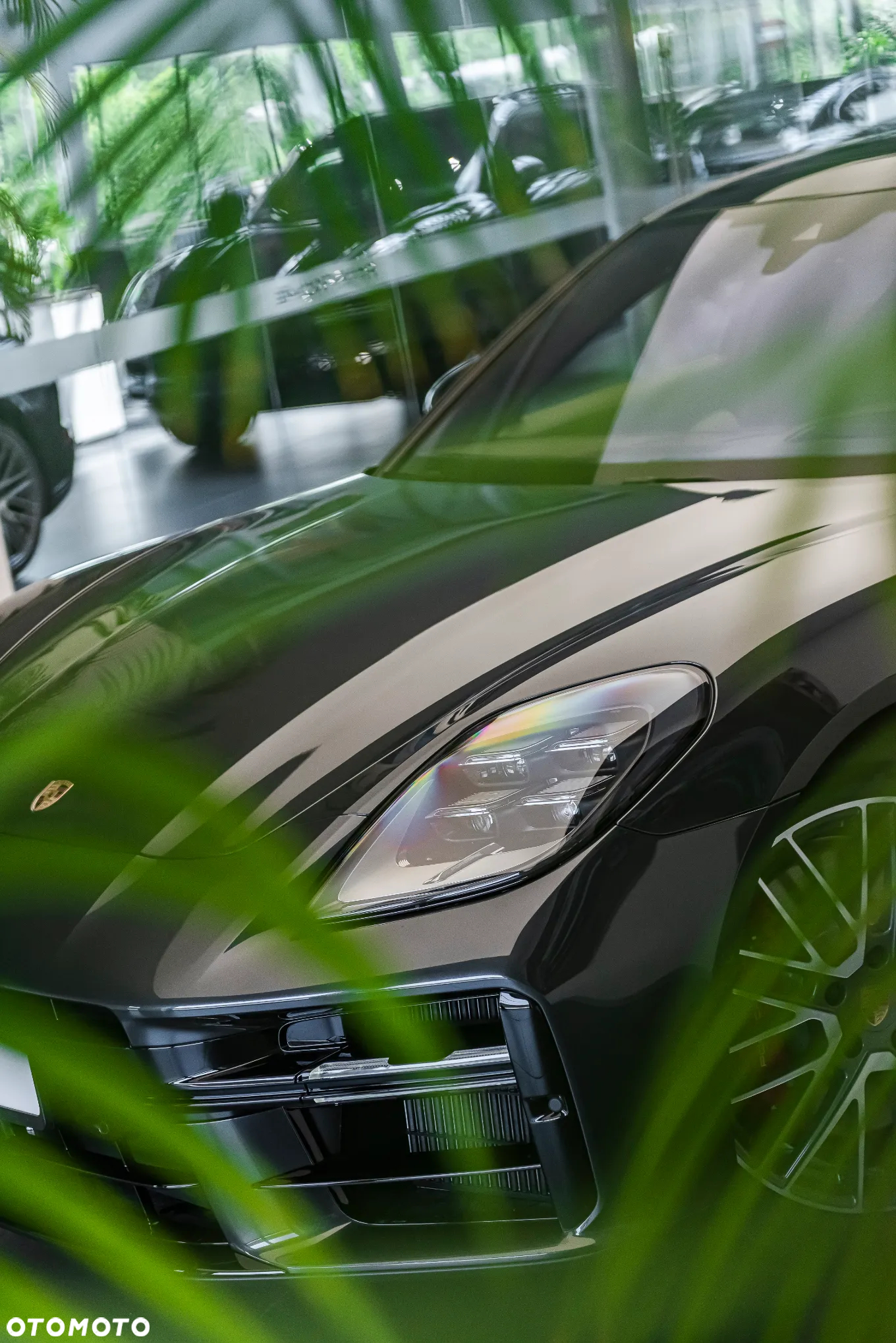 Porsche Panamera 4S E-Hybrid PHEV - 32