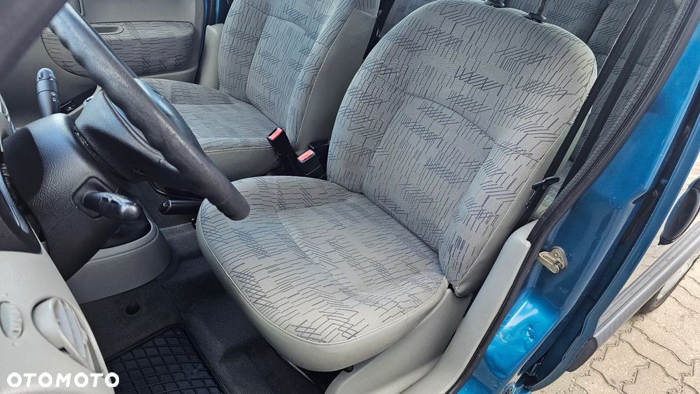 Renault Kangoo 1.2 16V 75 Campus - 17
