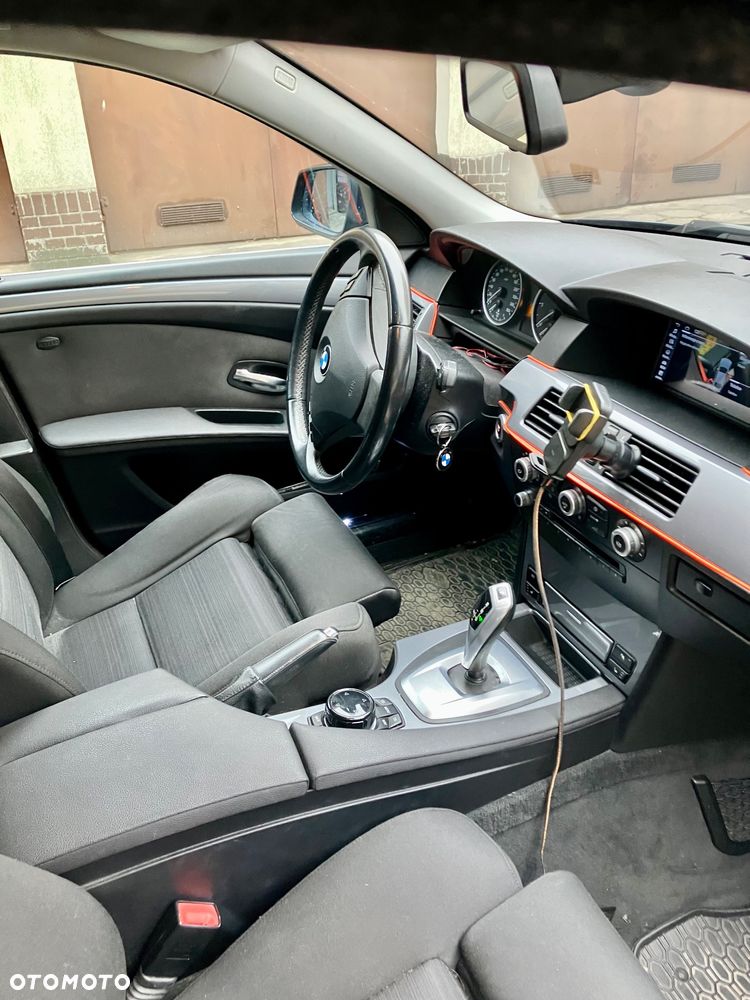 BMW Seria 5 520d - 9