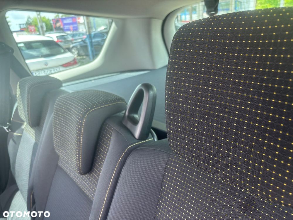 Renault Scenic TCe 130 Dynamique - 16