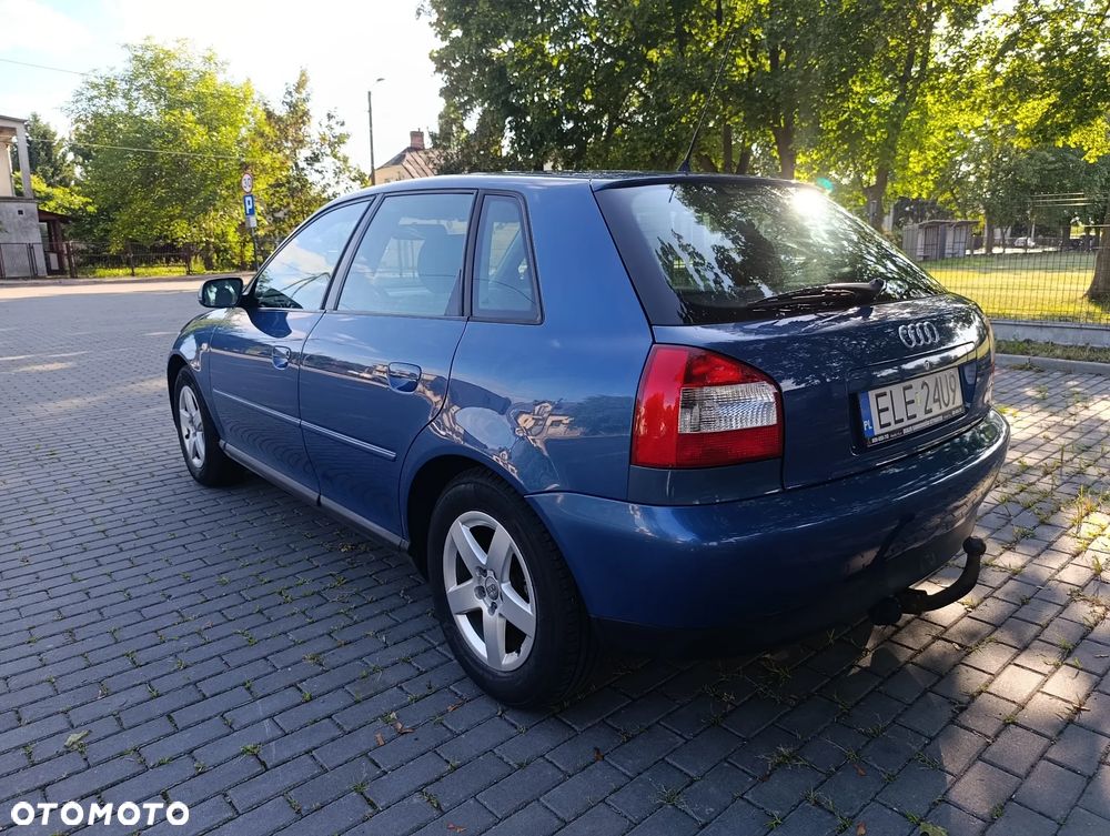 Audi A3 Sportback - 6