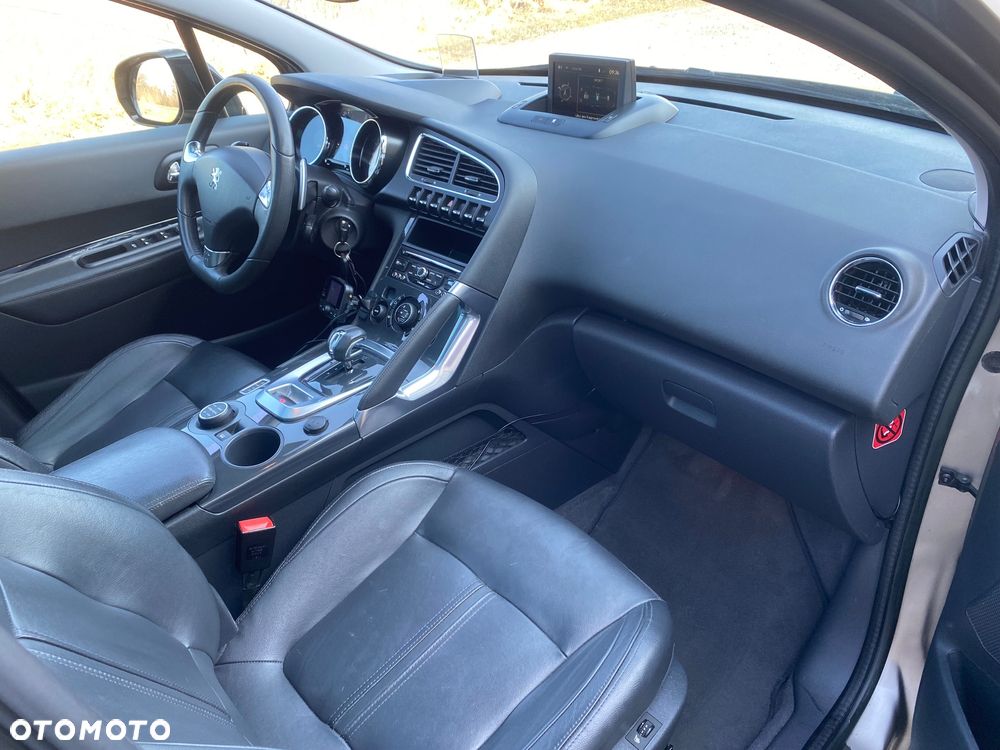 Peugeot 3008 - 16