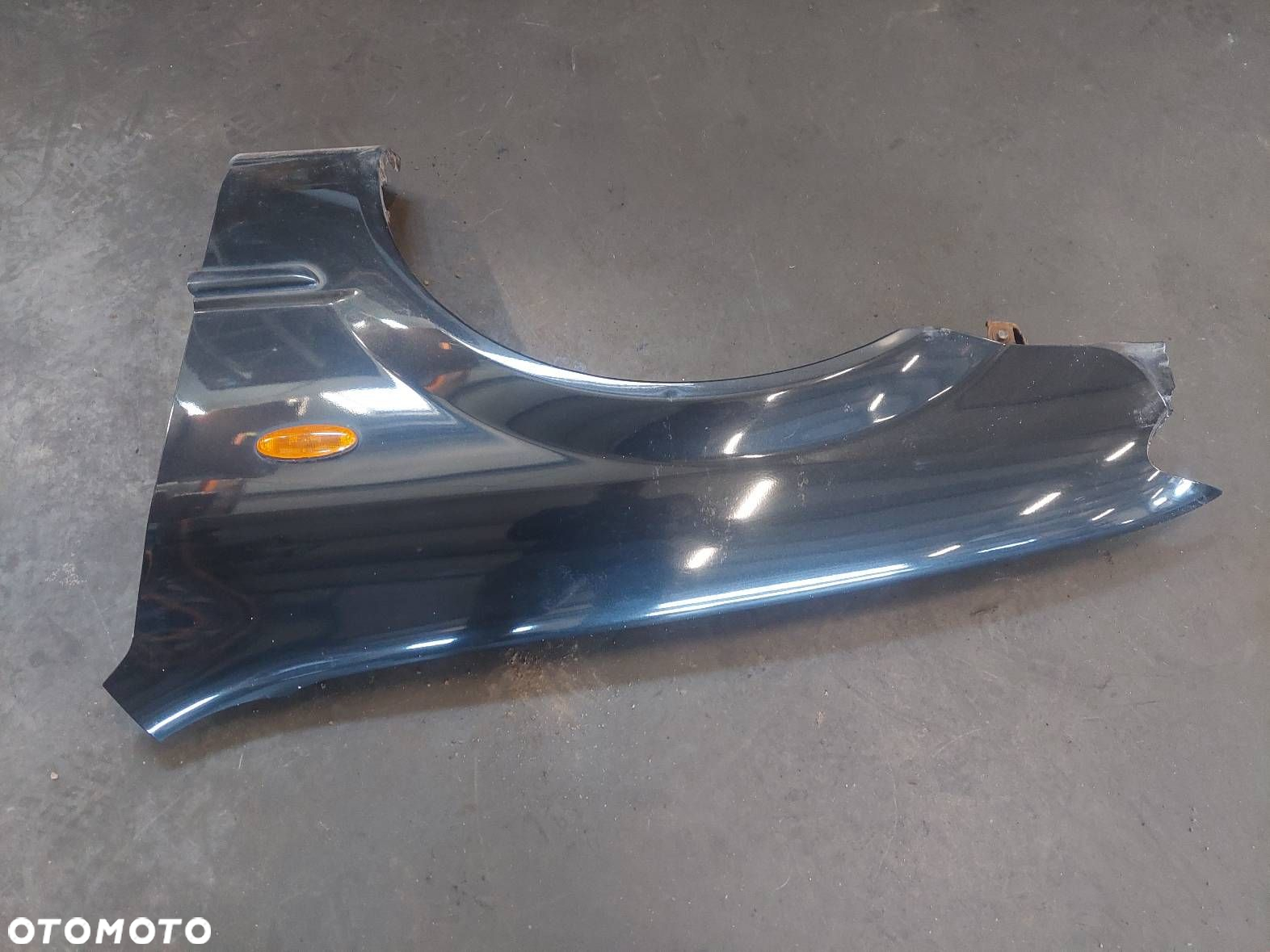 KOMPLETNY PRZÓD MASKA ZDERZAK BŁOTNIKI LAMPY MAZDA 323F BJ 16W - 8