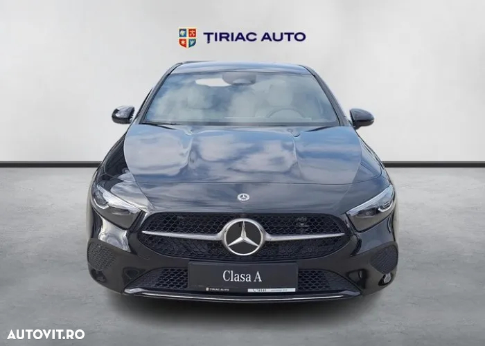 Mercedes-Benz A 200 MHEV 7G-DCT Sedan - 6