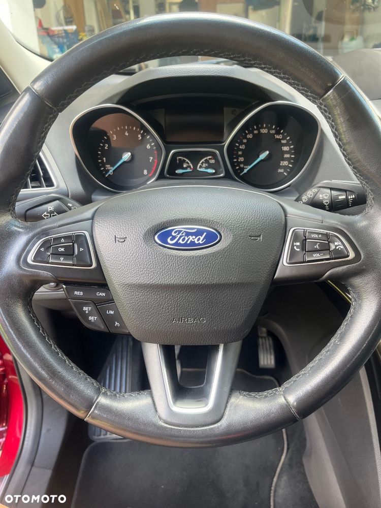 Ford Kuga - 7