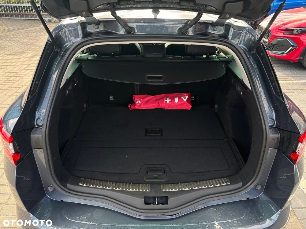 Renault Megane 1.3 TCe FAP Intens EDC - 9