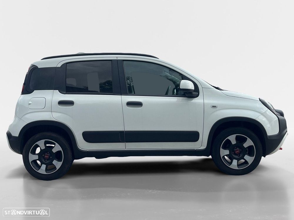 Fiat Panda 1.0 Hybrid City Cross — fotografia 6