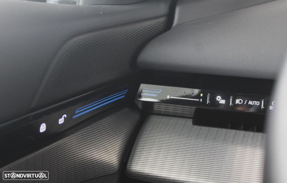 BMW 530 e Pack Desportivo M - 39