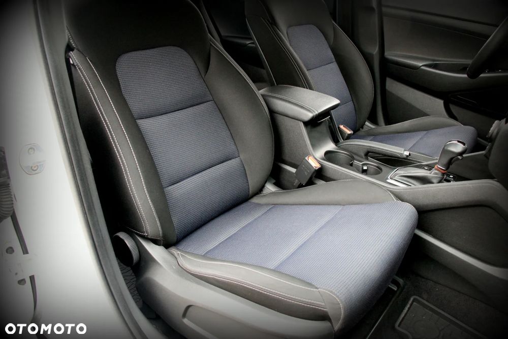 Hyundai Tucson 1.7 CRDI BlueDrive Comfort 2WD DCT - 12