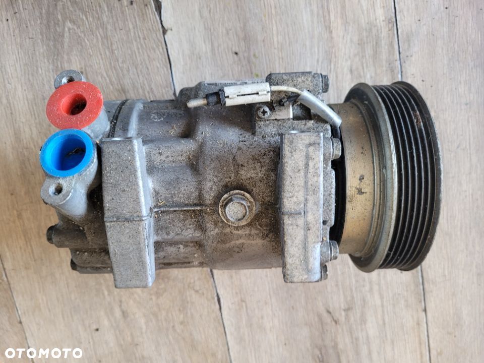 Sprężarka kompresor klimatyzacji Dacia Logan Sandero Duster 1,5 DCI 1,6 16V 926006229R - 4