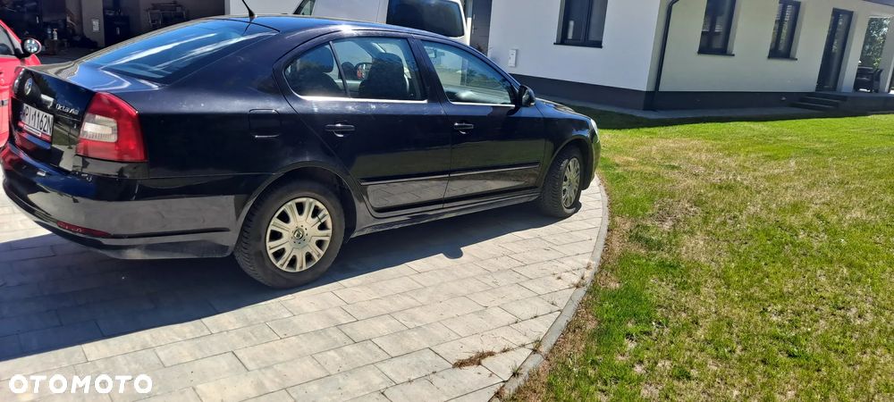 Skoda Octavia 2.0 TDI DPF Ambiente - 6