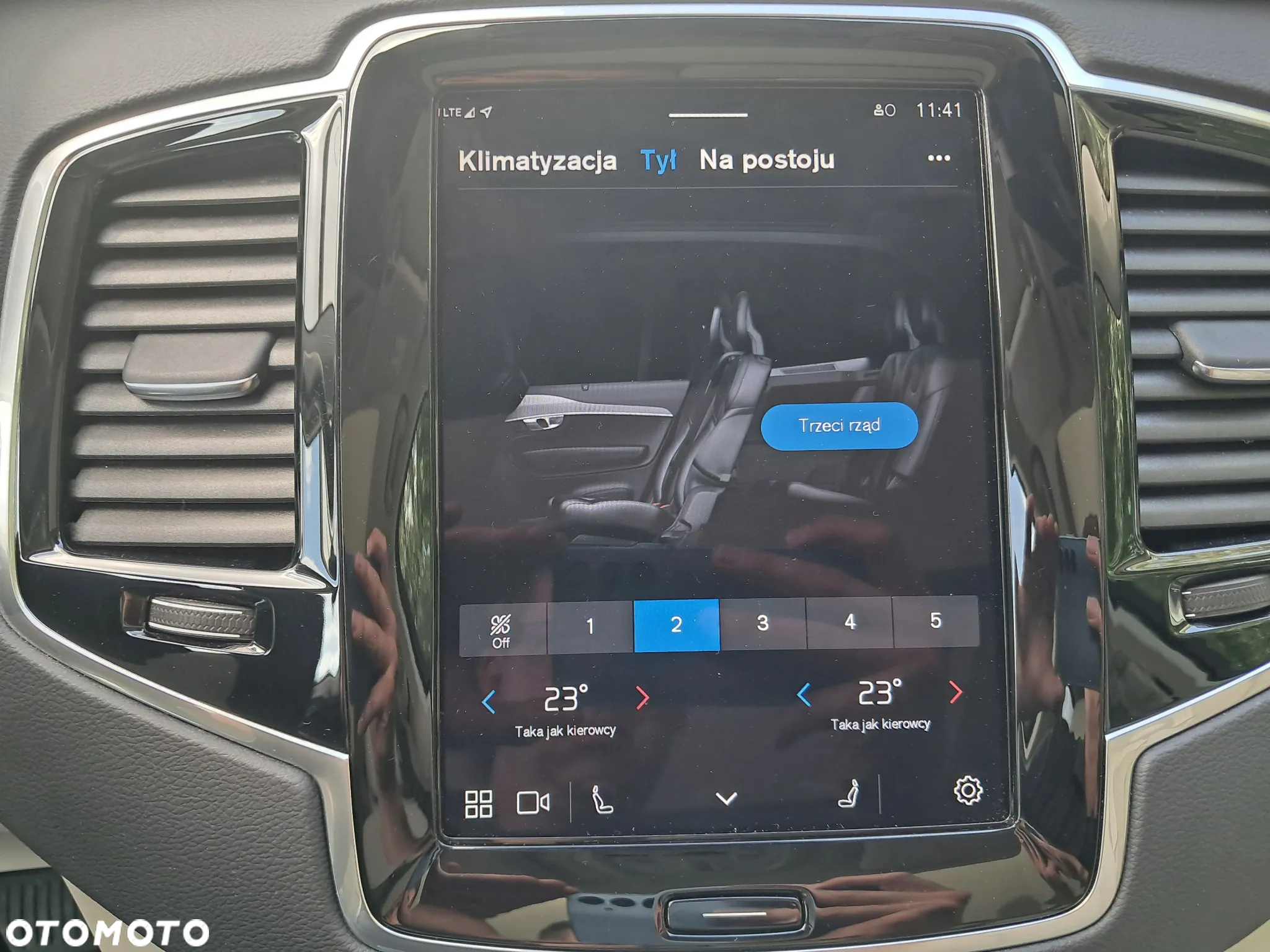 Volvo XC 90 - 30