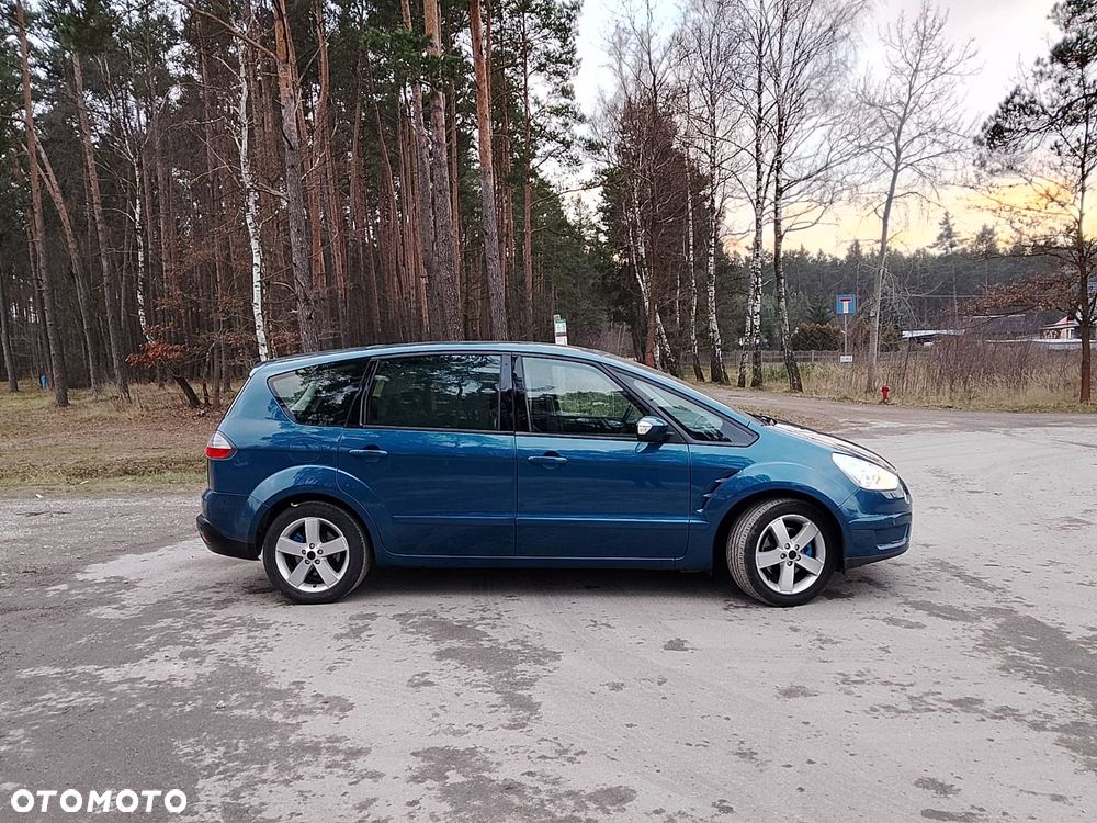 Ford S-Max 2.0 TDCi DPF Business Edition - 4