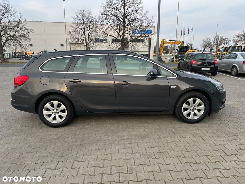 Opel Astra 1.4 Turbo - 9