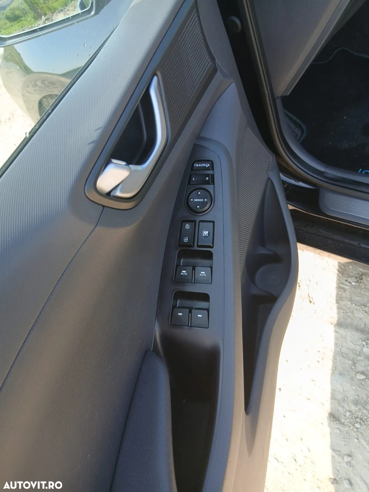 Hyundai IONIQ Hybrid 1.6 GDI - 13