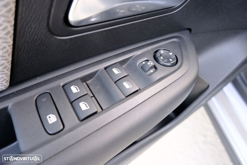 Citroën C4 1.2 PureTech Feel Pack EAT8 - 29